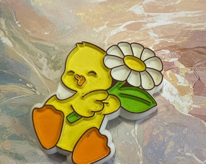 Hallmark Duck with Daisy Plastic Pin, Signed