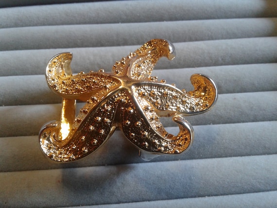 Terry Stack Goldtone Starfish Belt Buckle or Slide, Signed  display picture 3