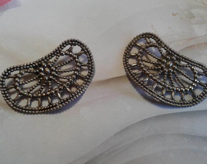 Pair of Edwardian or Slightly Later Cut Steel Type Stamped Metal Shoe Decorations, Clip Mechanism