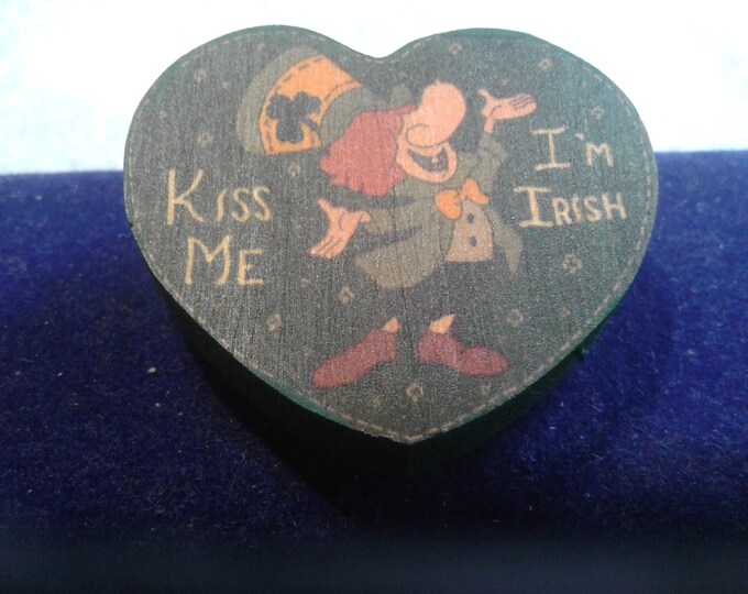 Handmade Wooden Heart "Kiss Me I'm Irish" with Image of Humorous Leprechaun, Paint and Decal