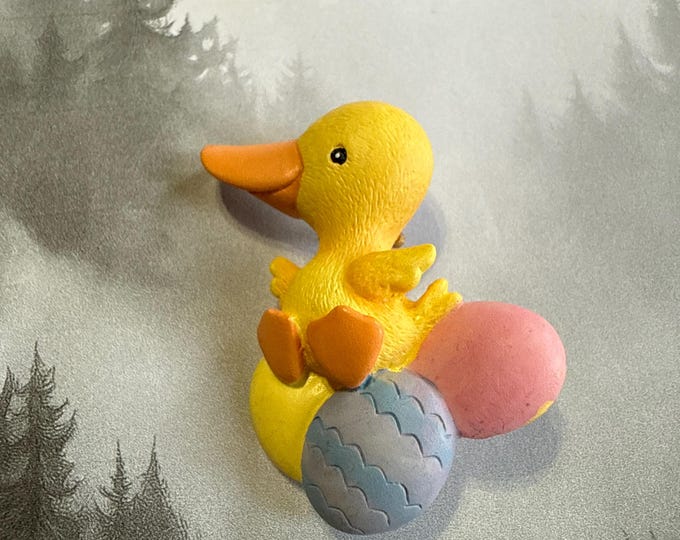 Resin Easter Duck Pin with Eggs, Possibly Avon