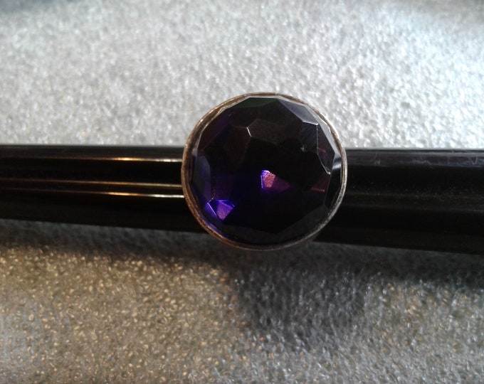 Kenneth Cole Reaction Amethyst Glass and Silvertone Bold Chunky Fashion Ring, Signed KCR, Size 7