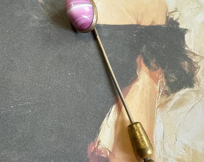 Late Victorian or Edwardian pink agate glass stick pin
