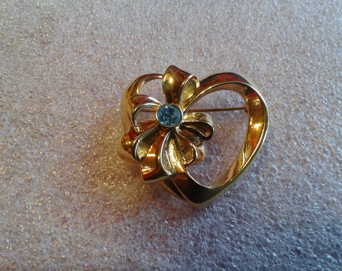 Avon Heart with Bow Birthstone "Blue Zircon" Brooch, Signed