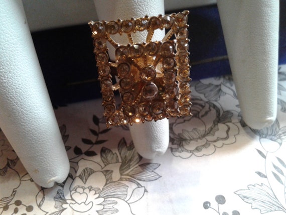 Dramatic Rectangular Champagne Rhinestone Goldton… - image 4