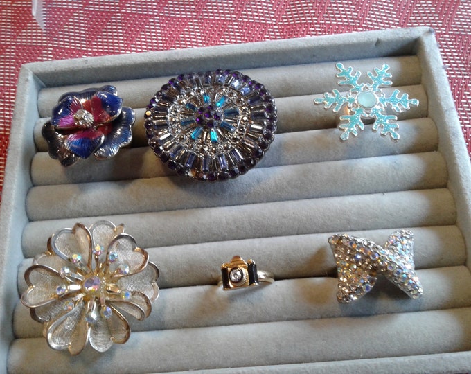 Novelty Fashion Rings, Shipping Inclusive, Your Choice, Flowers, Camera, Rhinestones, etc., Some Adjustable, Sizes 5.5, 7, 7.5, 9