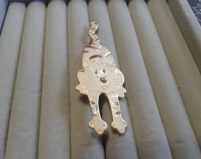 Goldtone Comical Cartoon Cat Brooch