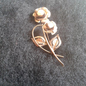 Winard 12K GF Gold Filled and Cultured Pearl Rose Brooch, Signed and Marked