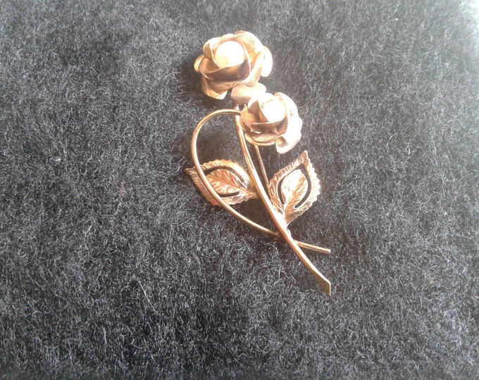 Winard 12K GF Gold Filled and Cultured Pearl Rose Brooch, Signed and Marked