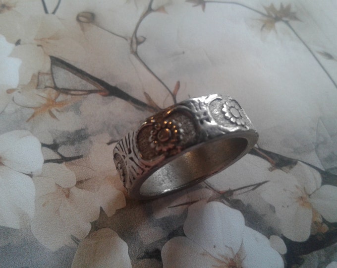 Silvertone Art Nouveau Revival Vintage Band Ring, Size