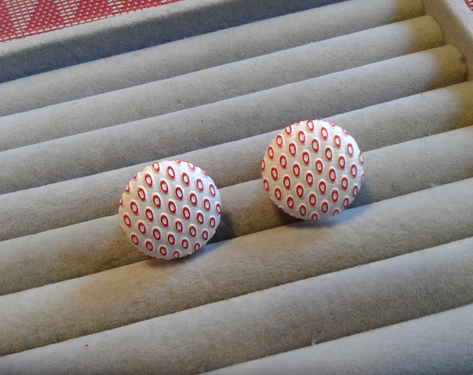 Red and White Oval Dotted Leatherette Clip On Button Earrings
