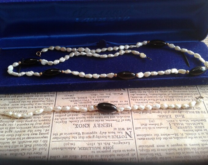 14K Yellow Gold, Freshwater Rice Pearl, and Onyx Bracelet and Necklace Set