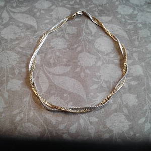 Avon Interwoven Duotone Herringbone Chain Choker, Signed
