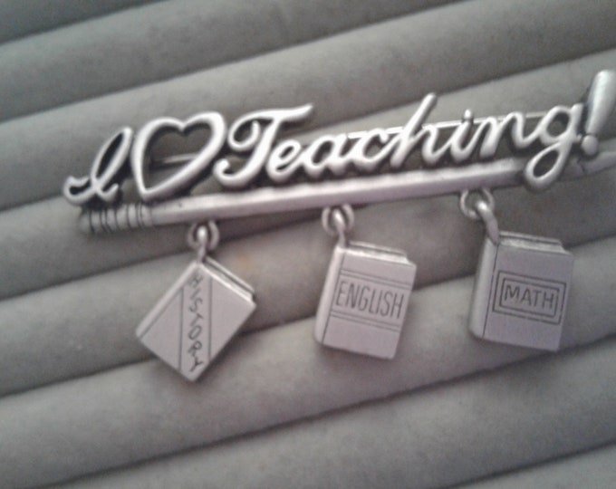 JJ Pewtertone I Heart Teaching! Pin with Dangling Books