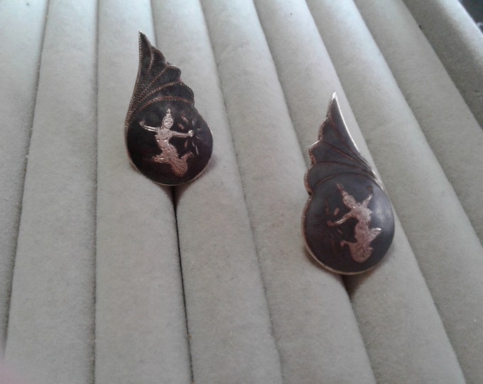 Sterling Silver Siam Nielloware  Stylized Leaf with Dancer Screw Back Earrings, Marked Sterling Siam