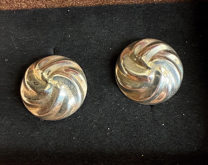 Sterling Silver Fluted Postback Midsize Button Earrings, 925