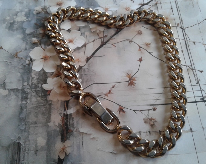 Sperry Chunky Goldtone Chain Choker, Signed