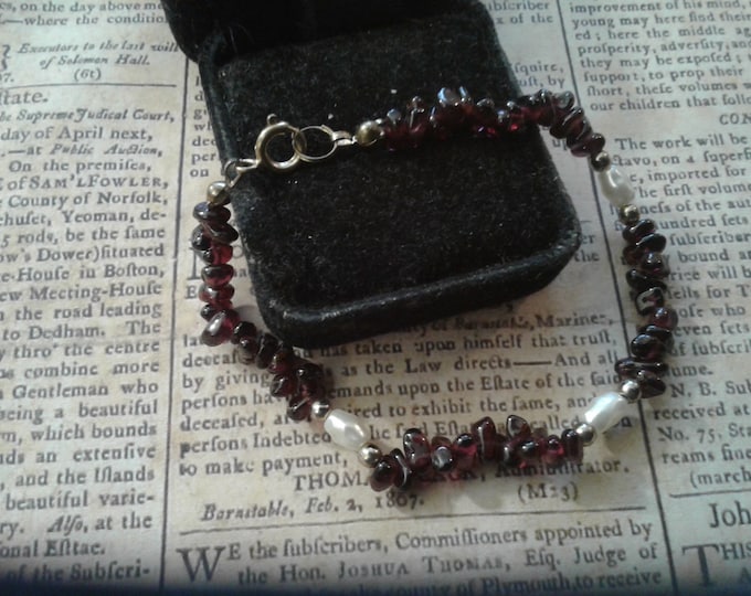 Garnet Chip, Faux Pearl, and Goldtone Beaded Bracelet with Spring Ring Clasp