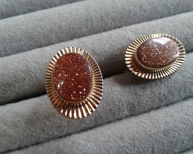 Van Dell 1/20th 12K gold filled and Goldstone screw back earrings, Antique 1940s