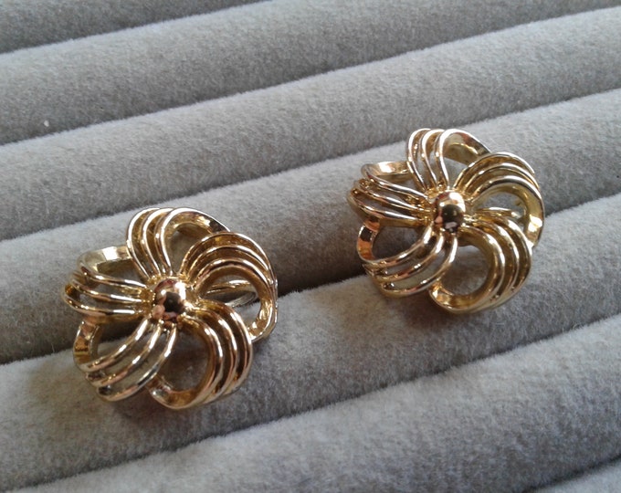 Lisner Goldtone Floral Knot Screwback Earrings, Signed