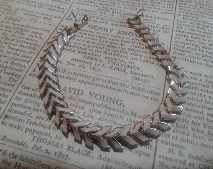 Coro Pink Enamel Arrow Pattern Bracelet, Signed, No Safety Chain