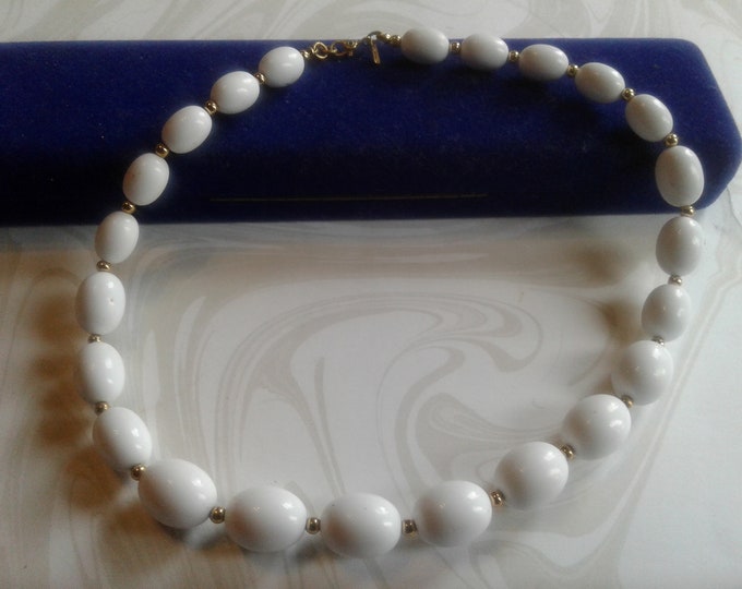 Monet White Plastic and Goldone Choker Length Beaded Strand, Signed Hangtag