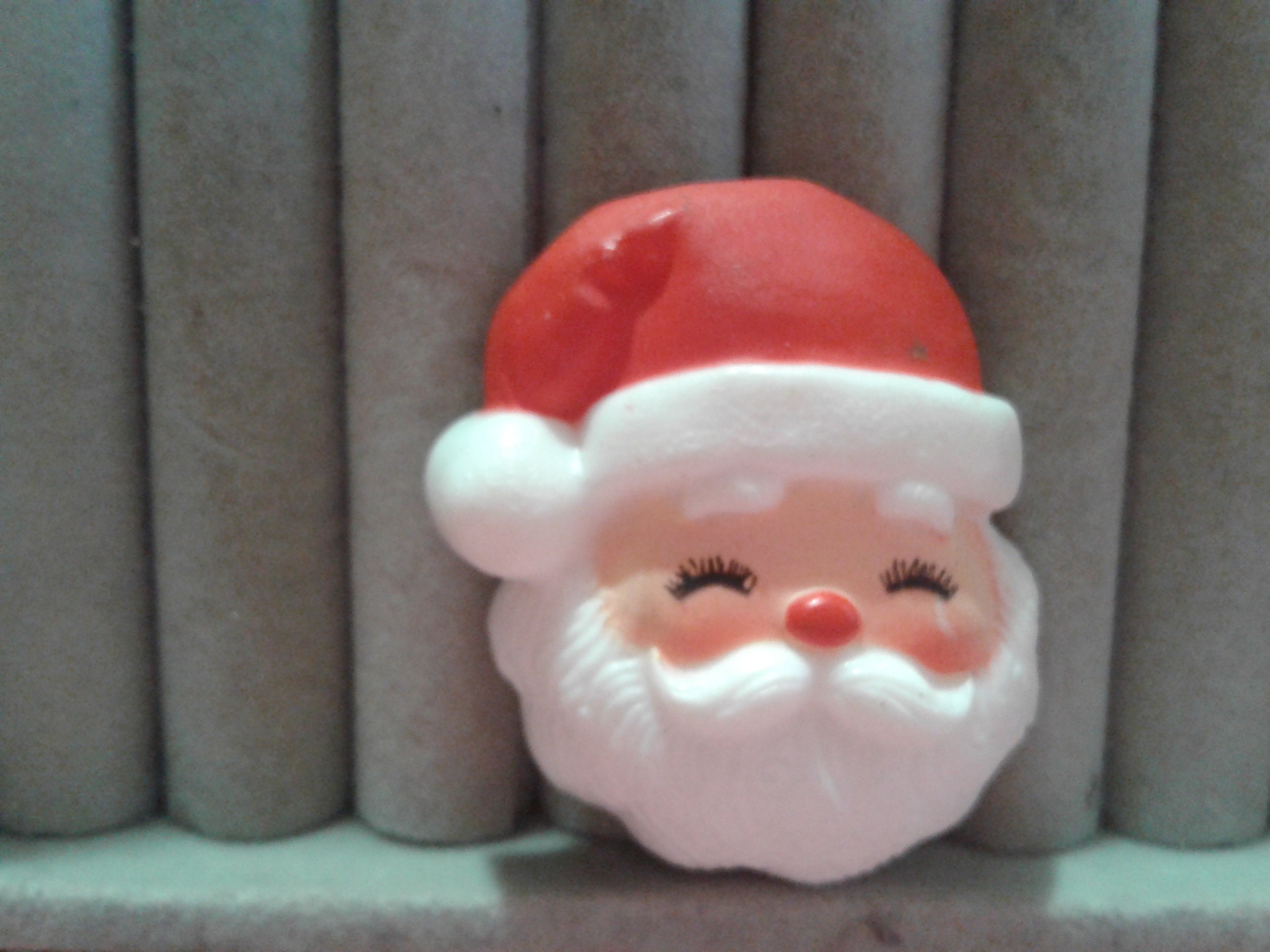 Santa pin with deals light up nose