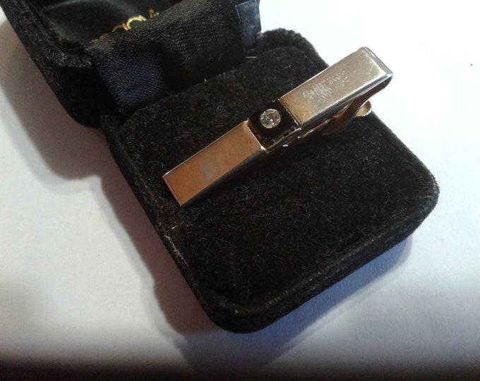 Swank Small Geometric Tie Clip with Rhinestone Set in Black Glass, Condition Issues
