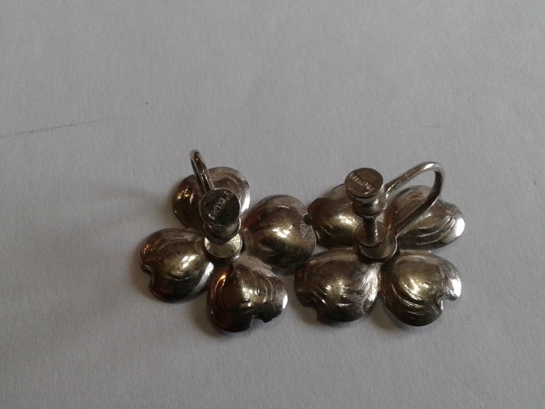 Marked Sterling Sterling Silver Southwestern Dogwood Flower Screw Back Earrings
