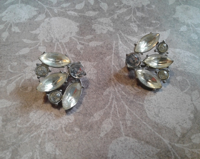 Pair of Late Art Deco Fan Shaped Rhinestone Dress Pins