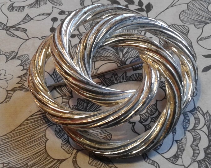 Monet Silvertone Knot Brooch, Monet