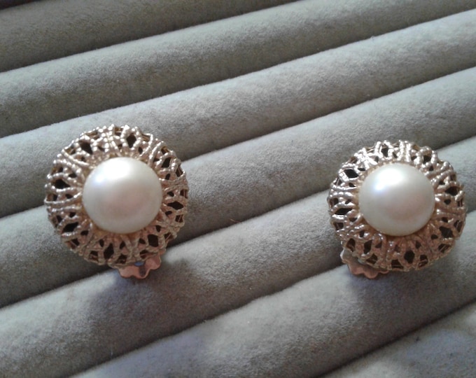 Goldtone Filigree and Faux Pearl Dimensional Clip On Button Earrings