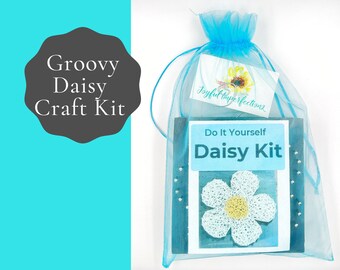 Groovy Daisy DIY Kit | Groovy Daisy Craft Kit | Groovy Birthday Party | Groovy Flower | Kid Craft Kit | Groovy Daisy Art | Daisy Theme Party