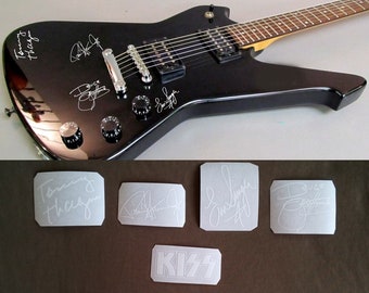 Kiss autographs stickers Eric Singer, Tommy Thayer, «Ace» Frehley, Peter Criss, Eric Carr, Paul Stanley, Gene Simmons