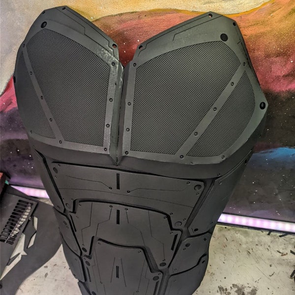 Superhero chest template for your cosplay