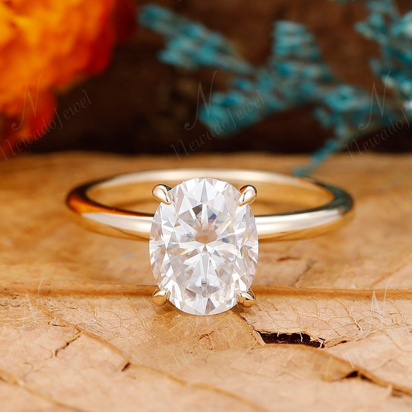 Vintage Solitaire Oval Cut Moissanite Engagement Ring Art Deco Yellow Gold Moissanite Ring For Women, Unique Wedding Anniversary Ring Gift