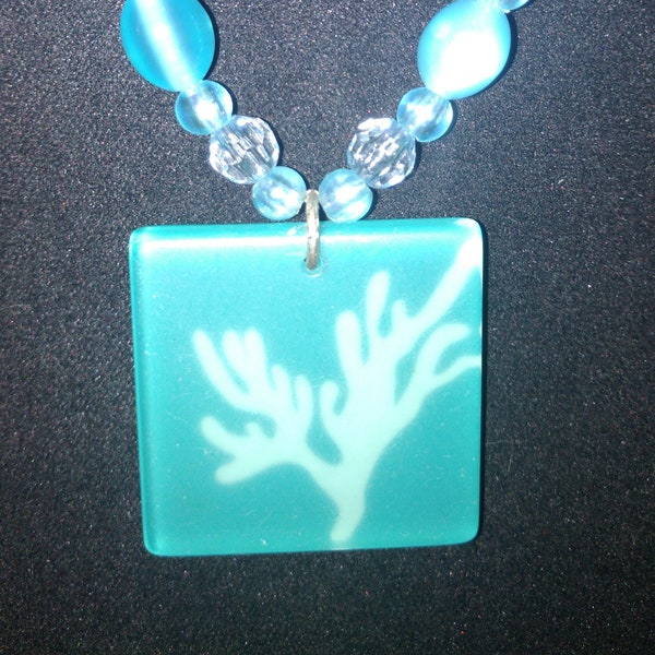 Beach-Themed Acrylic Bead Necklace