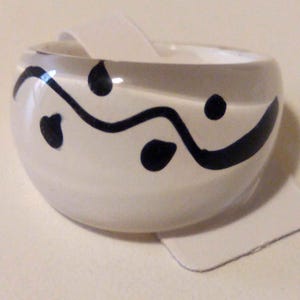 White & Black Chunky Acrylic Ring