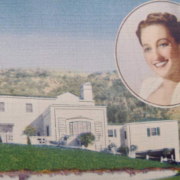 Residence of Dorothy Lamour, Beverly Hills, California. Vintage linen postcard 1945