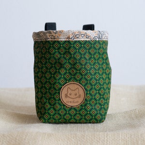 AfriKat Chalkbag Green Diamonds with key pocket & brush loops, lined with fleece image 6