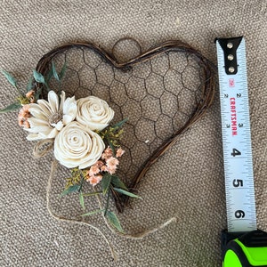 Wood Flowers, Heart Decor, Home Decor, Mother's Day Gift, Rustic Heart Decor, Farmhouse Decor, Chicken Wire Decor, Hearts and Wood Flowers, image 10