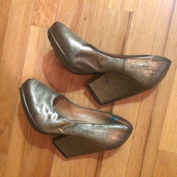 price reduced*Dries Van Noten metallic gold heels sz. 7.5