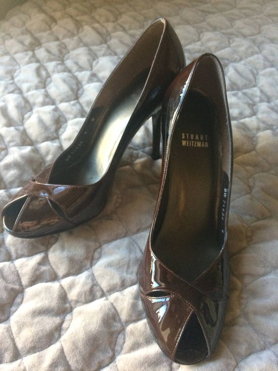 Stuart Weitzman brown patent leather heels sz. 9