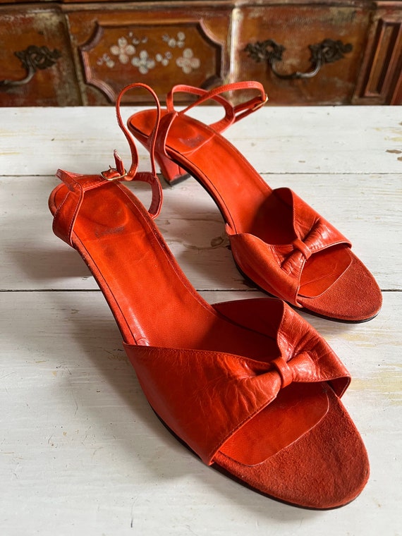 Orange Italian leather sandals sz. 41, 1950s vintage Gem