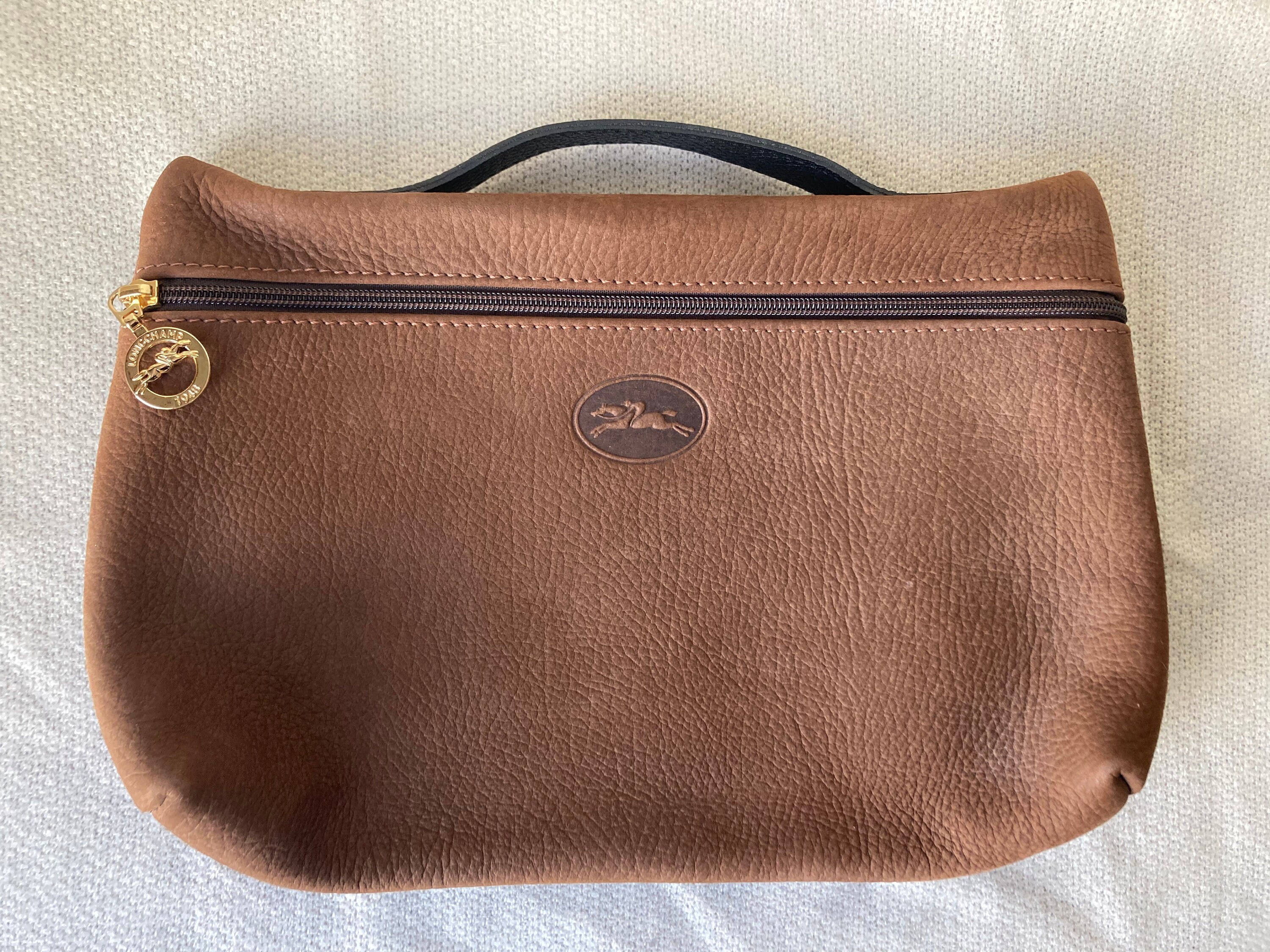 longchamp toiletry