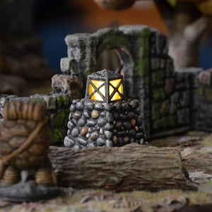 Trail Lantern for Dungeons and Dragons (Style A, Cobblestone)