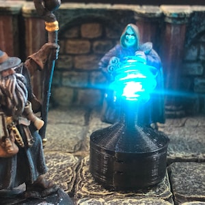Driftglobe with &quot;Breathing&quot; LED light for Dungeons and Dragons