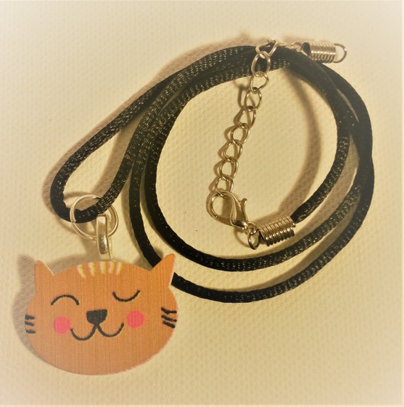 Cat Pendant, Cat Necklace, Woo...