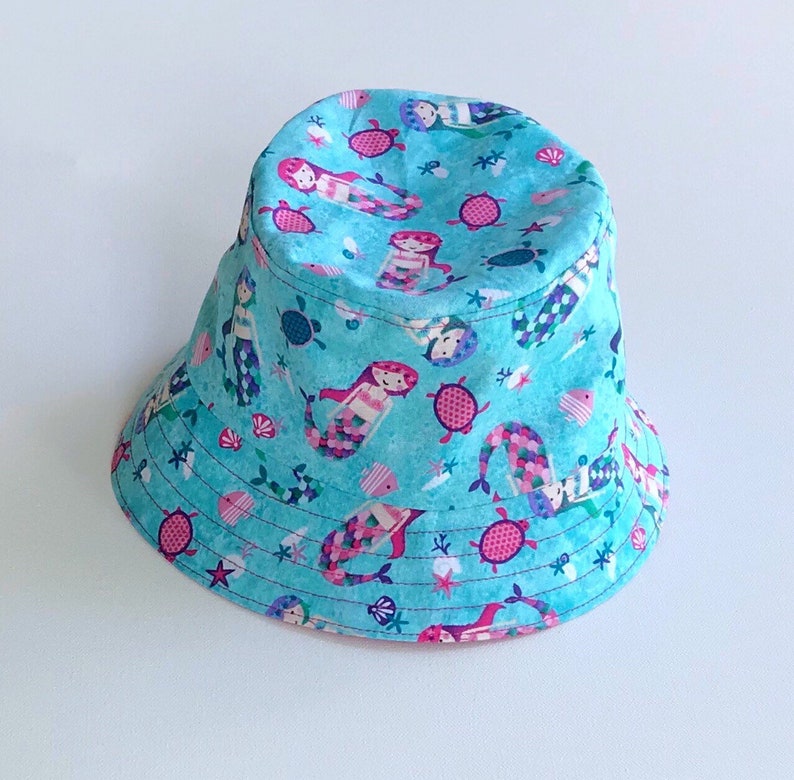 pool hat