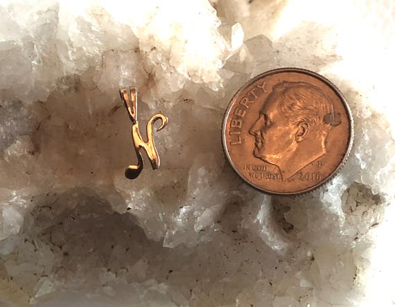 14k solid yellow Gold script cursive light initia… - image 3